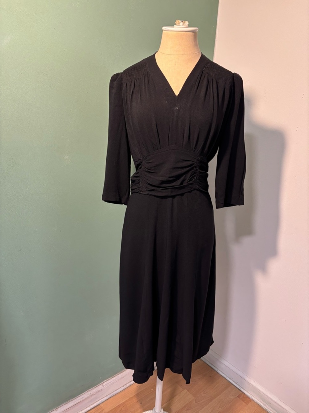 Vintage 1940’s Woman’s Black Crepe V-Neck Dress